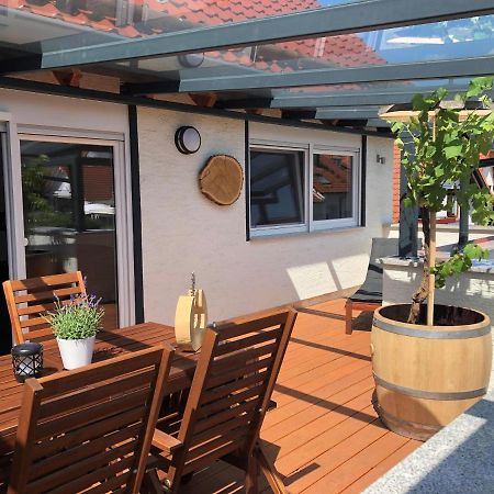 Apartment Keuerleber Holzmaden Luaran gambar