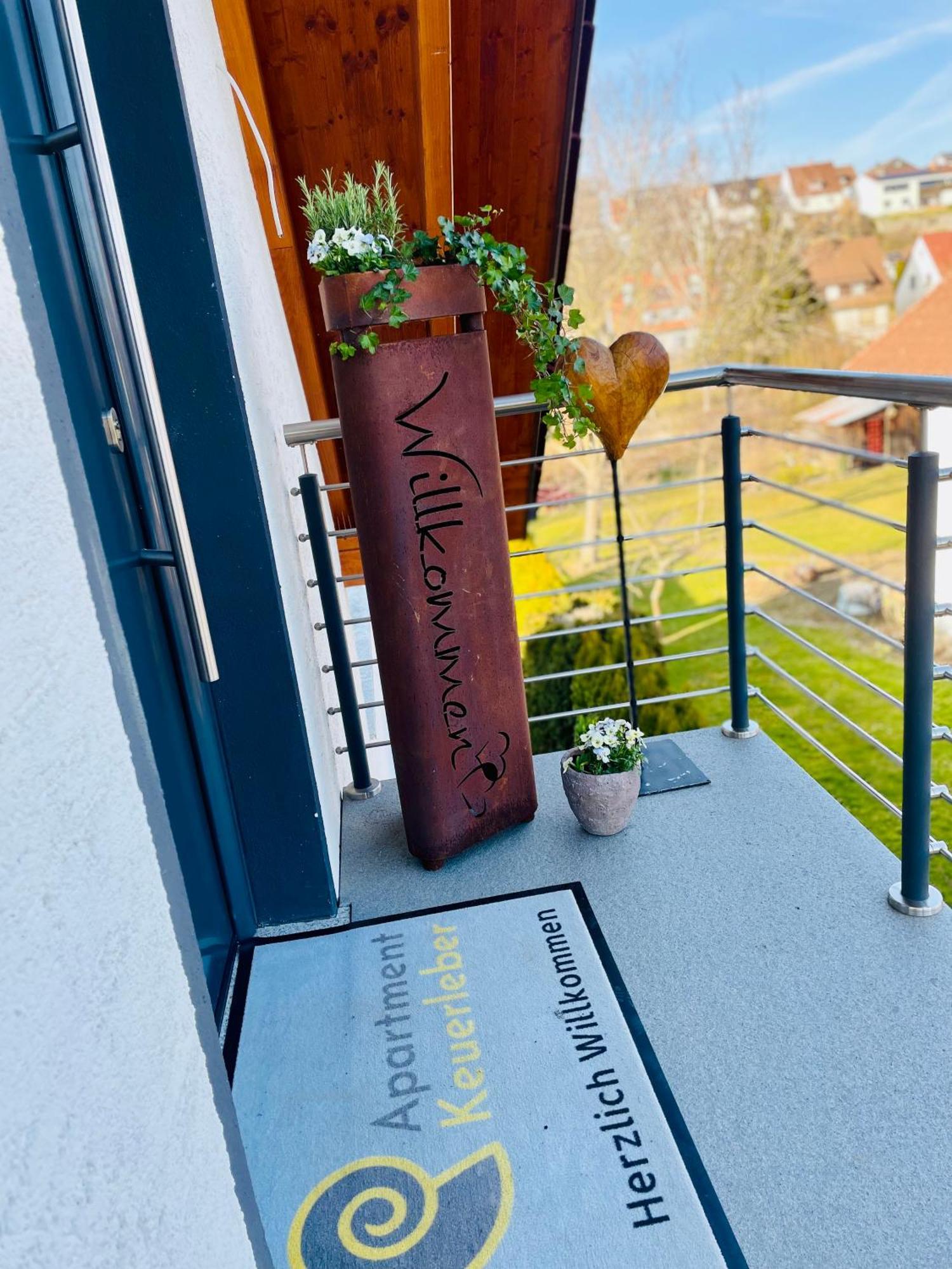 Apartment Keuerleber Holzmaden Luaran gambar